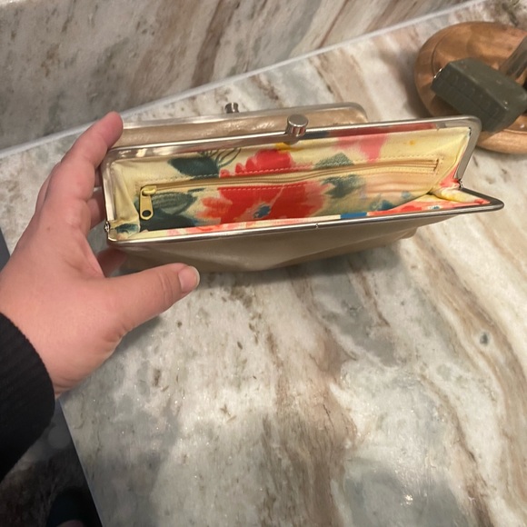 Hobo clutch wallet - Picture 5 of 8